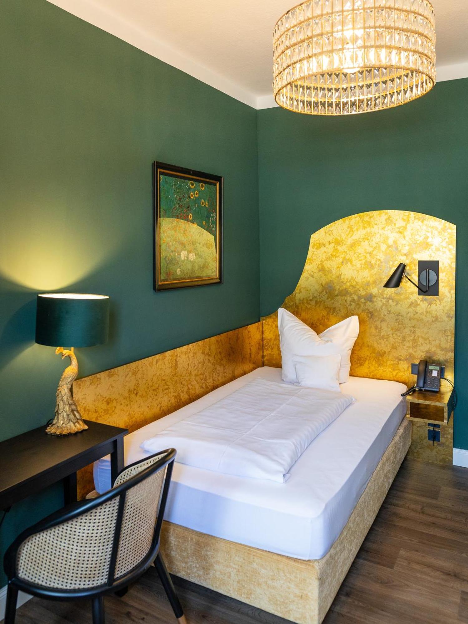 Boutique Hotel Bundschuh 3 Sterne Superior Lohr エクステリア 写真