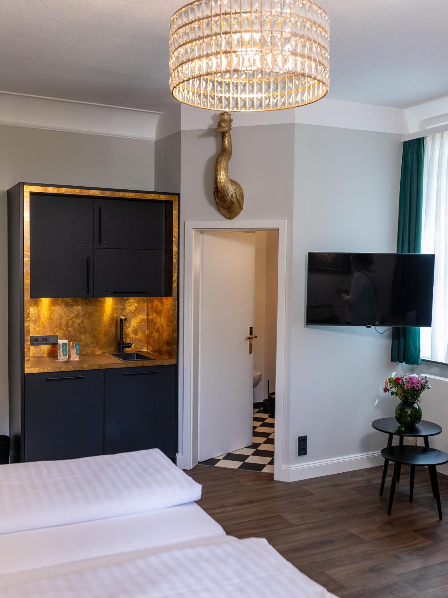 Boutique Hotel Bundschuh 3 Sterne Superior Lohr エクステリア 写真
