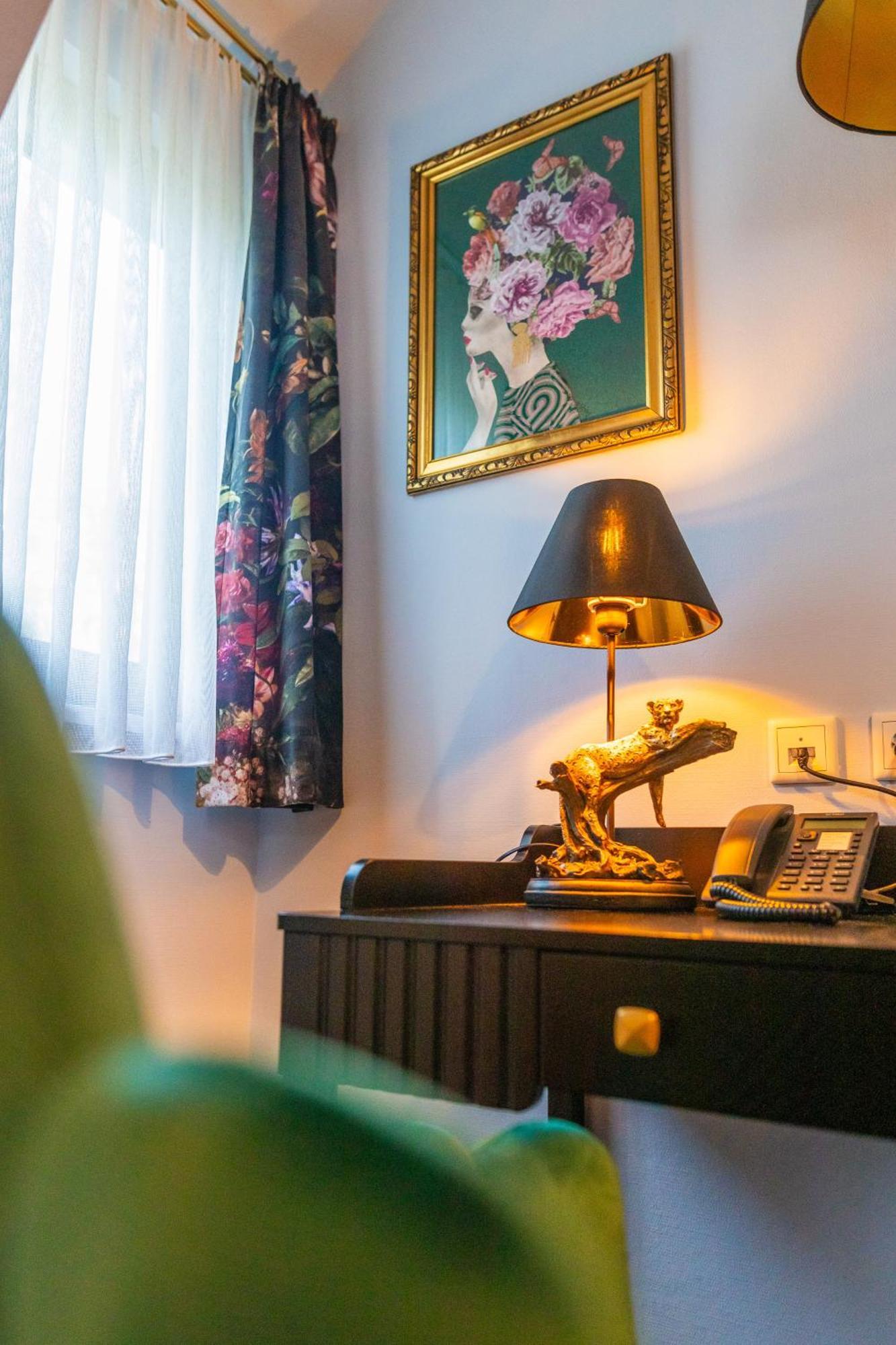Boutique Hotel Bundschuh 3 Sterne Superior Lohr エクステリア 写真