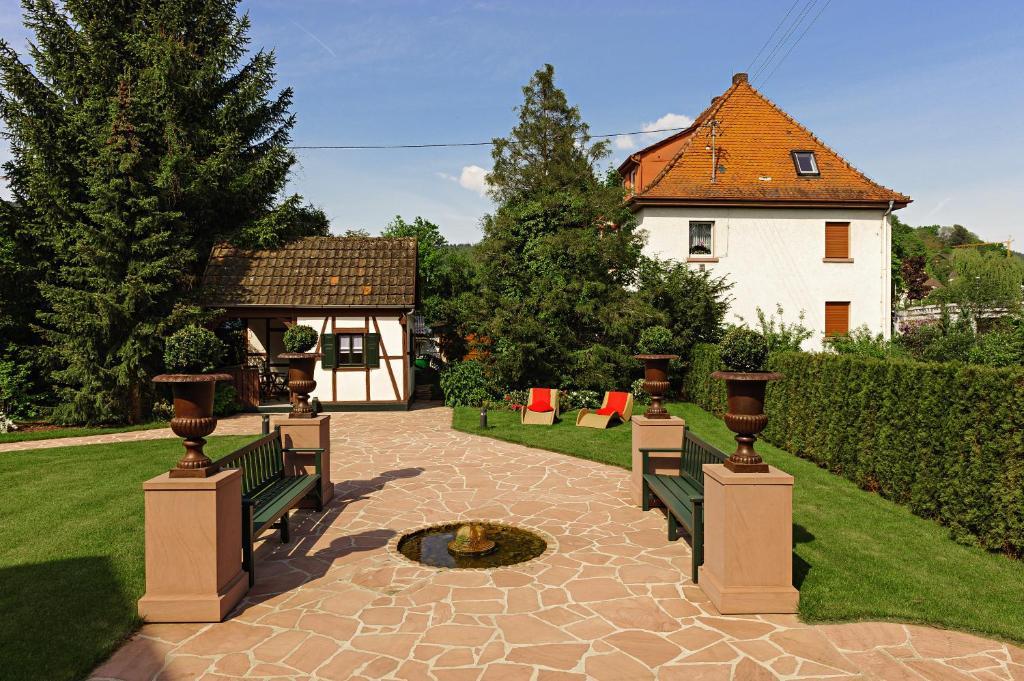 Boutique Hotel Bundschuh 3 Sterne Superior Lohr エクステリア 写真
