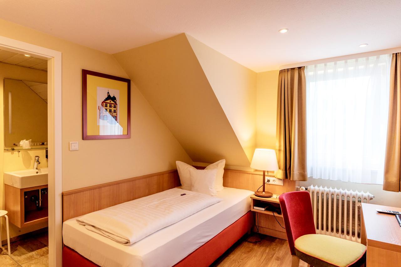 Boutique Hotel Bundschuh 3 Sterne Superior Lohr エクステリア 写真